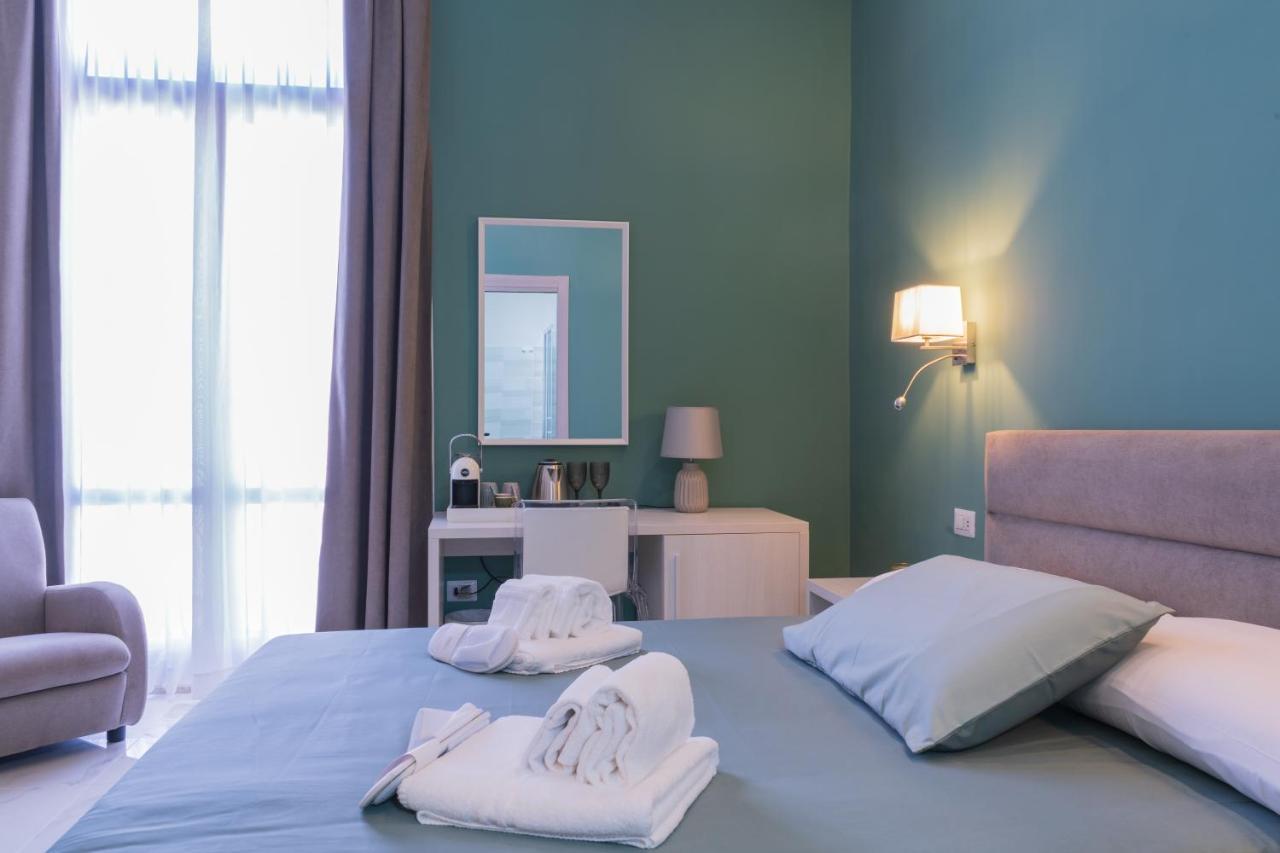 Le Suite Crotone Zewnętrze zdjęcie
