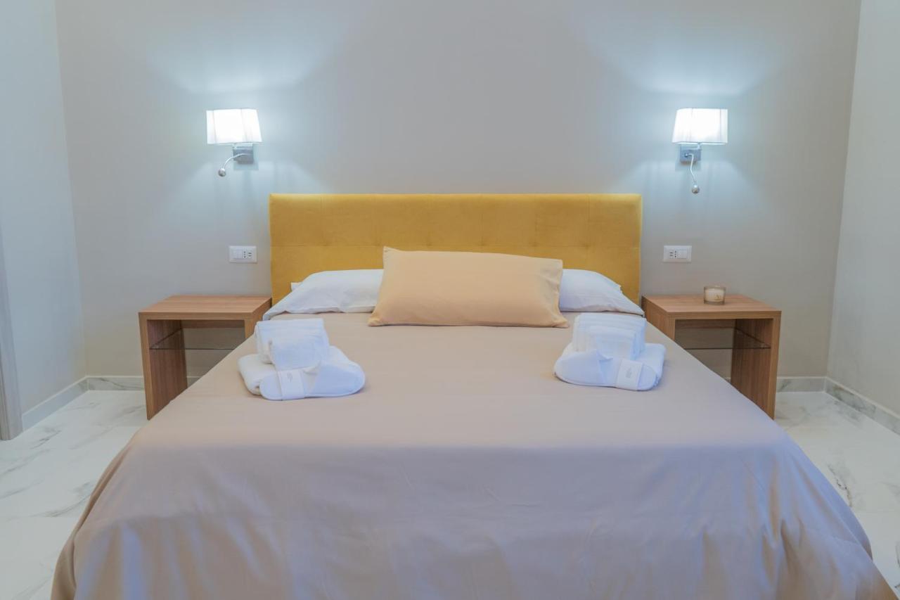 Le Suite Crotone Zewnętrze zdjęcie